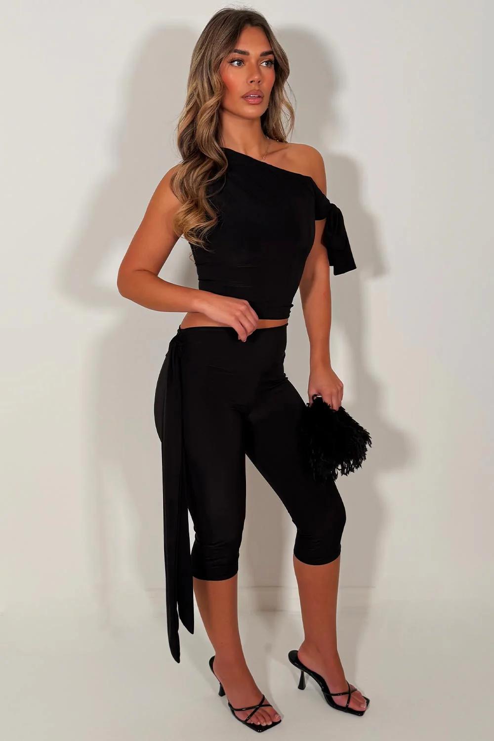 Rizzo| Black One Shoulder Capri Co-Ord Set
